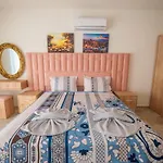 Villa Diamond Tria
