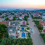 Villa Byssa