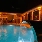 Villa Naz