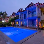 YAS Çalış Beach Villa