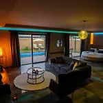 Heaven Resort Hisaroenue