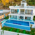 Villa Rosy Sunset
