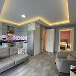 X Suite Apart