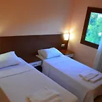 Farmside Otel