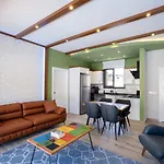 Muestakil Havuzlu Jakuzili Tatil Villasi