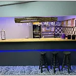 Era Holiday Hotel