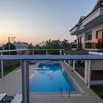 Prestij Garden 4+1 Villa , Oezel Havuzlu, Fethiye