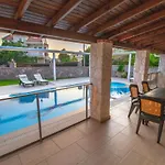 Prestij Garden 4+1 Villa , Oezel Havuzlu, Fethiye