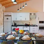 Ader Villa 6