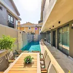 Villa Prada
