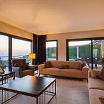 Villa Butterfly