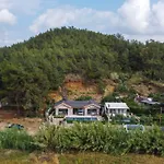 Guentekin Stone Villa