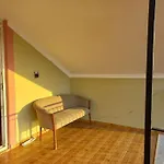 Sunshine Guest House With Terrace