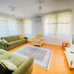 Fethiye City Center Cozy Apartments By Lookbookholiday