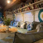 Bamboo Bungalow With Sea View In Kabak Bay, Oeluedeniz