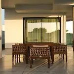 Ashta Nordic Suite