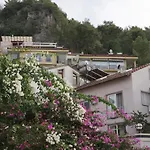 Perle House