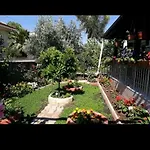 Villa Ces