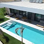 Viohouses 6- Luxury Private Korunakli Oezel Havuzlu