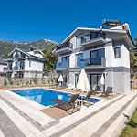 Villa Sunrise In Oludeniz, 4 Bedroom Private Pool