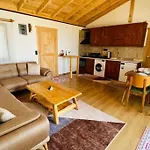 Sofia Bungalow Sea And Nature Wiev