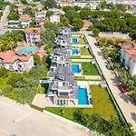 Capella Villas