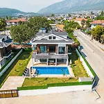 Capella Villas