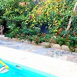 Iksir Villa
