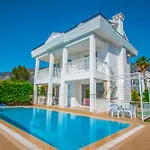 Hisarpark B Villa, Oezel Havuzlu, Fethiye