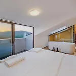 Villa Ion Indoor Heated Pool, Sauna, Jacuzzi, Underfloor Heating System
