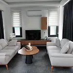 Paddys Villa
