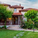 4 Bdr With Swimming Pool In Kayakoy