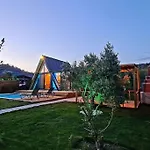 Villa Zeytin Havuzlu Jakuzili