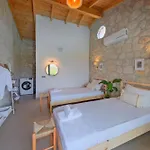 Villa Nomade Fethiye Seydikemer Korunakli Havuzlu Muhafazakar