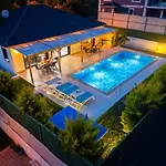 Villa Emir
