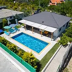 Villa Emir