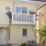 Villa Aryam