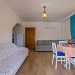 Infinity Lily Apartments