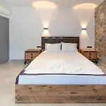 Villa Rose Stone