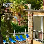 Villa With A Private Pool And Mountain View In A Quiet Area Next To Fores
