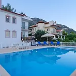 Villa Paradise
