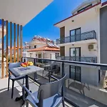 Light Apartments