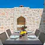 Inn Villas