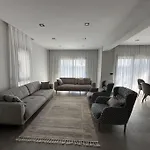 Villa Venezia 4 Bedrooms