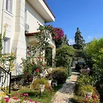 Villa Ruya With Swimming Pool & Stunning Sea Views