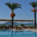 Sunset Beach Club Lebrentals