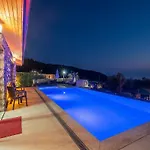Villa Ahenk
