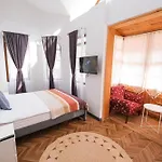 La Boutique Vera