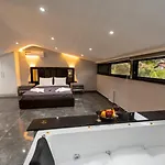 Villa Diamond Port Goecek