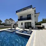 Pachira Villas